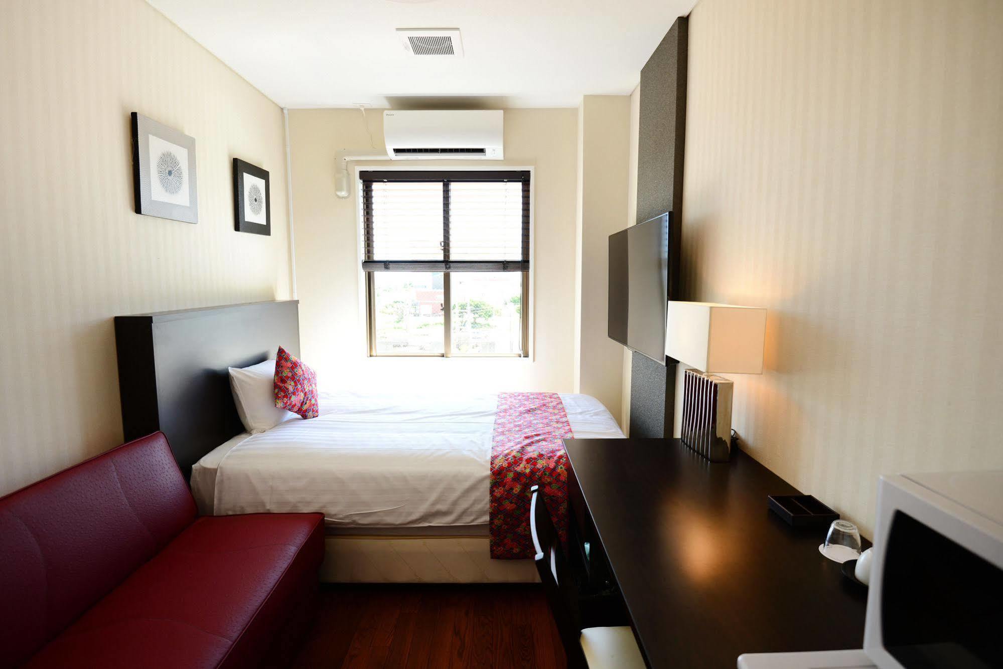 Centurion Hotel Resort Okinawa Nago City Bagian luar foto
