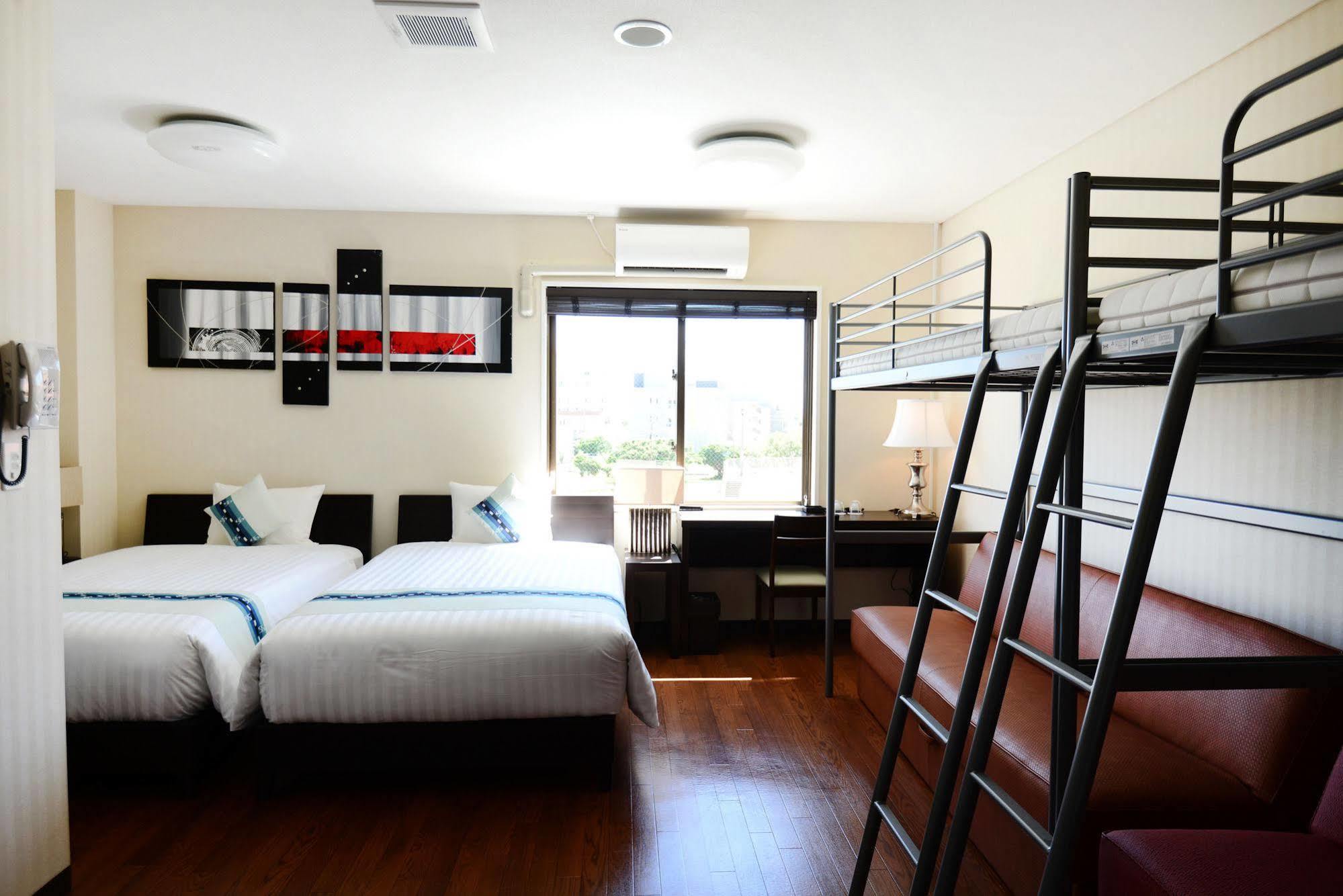Centurion Hotel Resort Okinawa Nago City Bagian luar foto